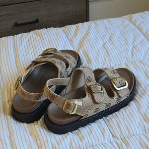 nwot brown sandals